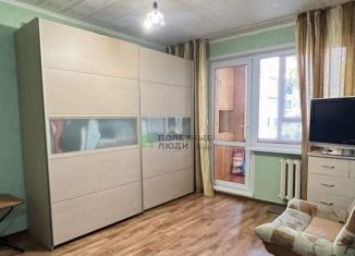 Продается 1-ком. квартира, 30 м2, Татарстан, улица Шамиля Усманова, 35