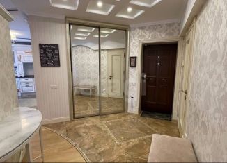 Продажа 3-ком. квартиры, 105 м2, Тюмень, Центральный округ, улица Малыгина, 51