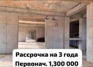 Продам 2-комнатную квартиру, 73.8 м2, Махачкала, проспект Насрутдинова, 256