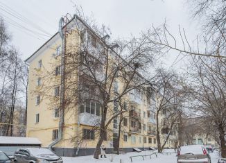 Продаю 2-ком. квартиру, 32 м2, Екатеринбург, метро Площадь 1905 года, Первомайская улица, 68