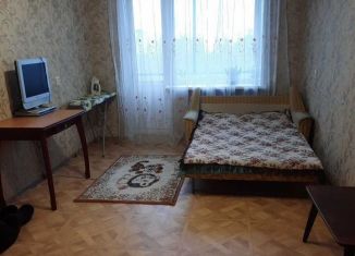 Сдам в аренду 1-комнатную квартиру, 31 м2, Волгоград, Триумфальная улица, 16