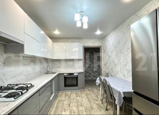 Продается 2-ком. квартира, 59 м2, Чебоксары, улица Грасиса, 1