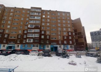 Продается 3-ком. квартира, 60 м2, Республика Башкортостан, улица Максима Рыльского, 29/1