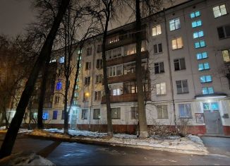 Продаю 2-ком. квартиру, 46 м2, Москва, Кавказский бульвар, 5