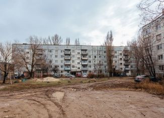 Продажа 2-ком. квартиры, 40.3 м2, Волгоград, улица Военный городок, 7